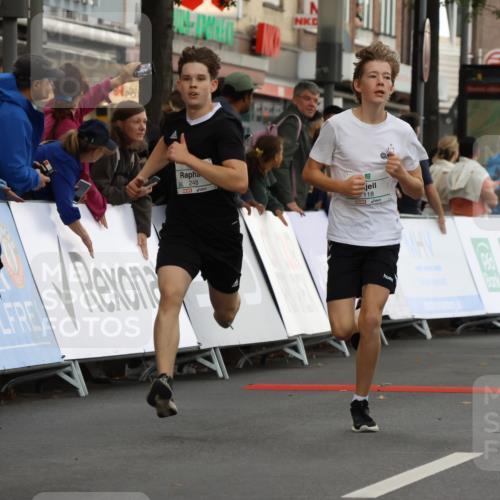 21.09.2025 - PSD Bank Halbmarathon Strokosch-Dieckow http://msf.ph/oto/8940453 21.09.2025 10:25:48 Ziel 118, 232, 248, 349, 444 meine-sportfotos.de