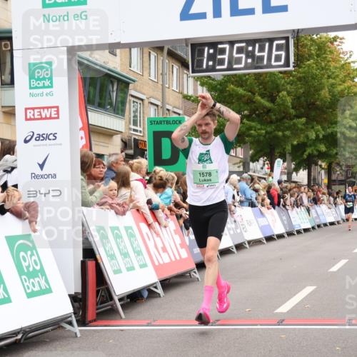 21.09.2025 - PSD Bank Halbmarathon Strokosch-Dieckow http://msf.ph/oto/8940454 21.09.2025 11:35:10 Ziel 1089, 1578, 2007 meine-sportfotos.de