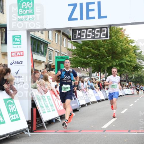 21.09.2025 - PSD Bank Halbmarathon Strokosch-Dieckow http://msf.ph/oto/8940468 21.09.2025 11:35:15 Ziel 1578, 2035, 2094 meine-sportfotos.de