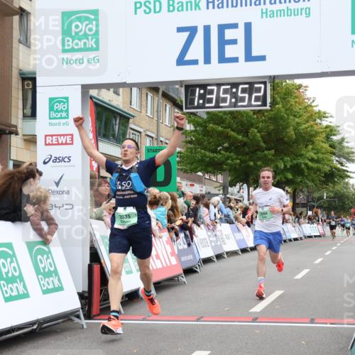 21.09.2025 - PSD Bank Halbmarathon Strokosch-Dieckow http://msf.ph/oto/8940470 21.09.2025 11:35:16 Ziel 1578, 2035, 2094 meine-sportfotos.de
