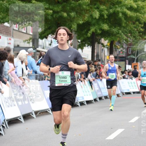 21.09.2025 - PSD Bank Halbmarathon Strokosch-Dieckow http://msf.ph/oto/8940477 21.09.2025 11:35:25 Ziel 1980, 2034 meine-sportfotos.de