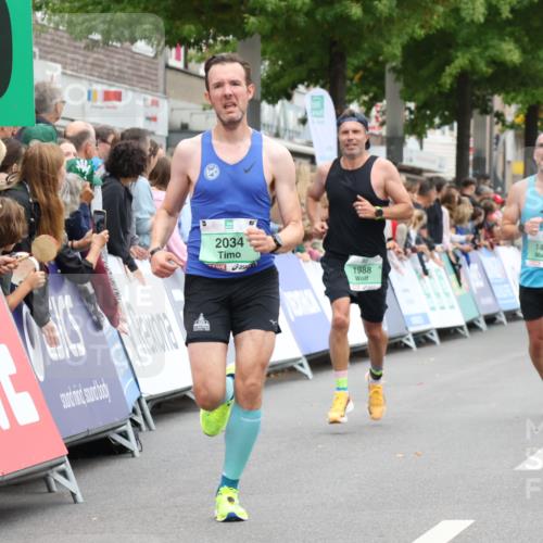 21.09.2025 - PSD Bank Halbmarathon Strokosch-Dieckow http://msf.ph/oto/8940485 21.09.2025 11:35:28 Ziel 1454, 1980, 1988, 2034 meine-sportfotos.de