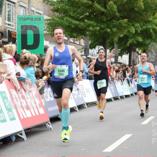 21.09.2025 - PSD Bank Halbmarathon Strokosch-Dieckow http://msf.ph/oto/8940487 21.09.2025 11:35:28 Ziel 1454, 1980, 1988, 2034 meine-sportfotos.de