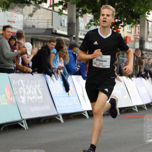 21.09.2025 - PSD Bank Halbmarathon Strokosch-Dieckow http://msf.ph/oto/8940504 21.09.2025 10:25:50 Ziel 112, 115, 118, 162, 232, 248, 349, 444 meine-sportfotos.de