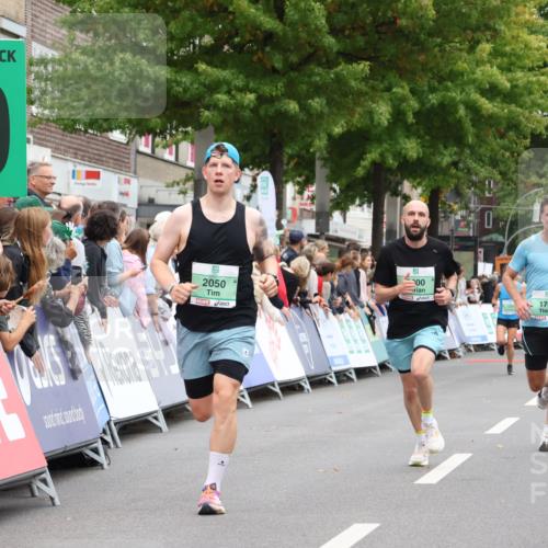 21.09.2025 - PSD Bank Halbmarathon Strokosch-Dieckow http://msf.ph/oto/8940518 21.09.2025 11:35:40 Ziel 1184, 1705, 2000, 2050 meine-sportfotos.de