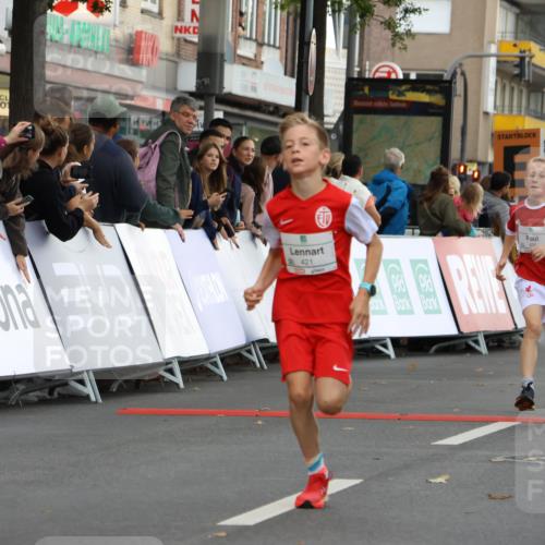 21.09.2025 - PSD Bank Halbmarathon Strokosch-Dieckow http://msf.ph/oto/8940559 21.09.2025 10:26:00 Ziel 106, 112, 115, 162, 302, 421, 444, 450 meine-sportfotos.de