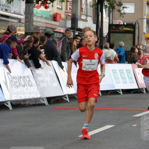 21.09.2025 - PSD Bank Halbmarathon Strokosch-Dieckow http://msf.ph/oto/8940570 21.09.2025 10:26:01 Ziel 106, 112, 115, 162, 302, 421, 444, 450 meine-sportfotos.de