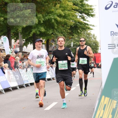 21.09.2025 - PSD Bank Halbmarathon Strokosch-Dieckow http://msf.ph/oto/8940592 21.09.2025 11:36:05 Ziel 1426, 1922, 1952, 1971, 2033, 2051, 2110 meine-sportfotos.de