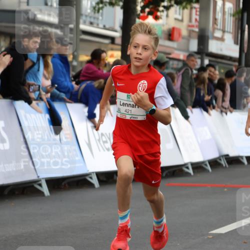 21.09.2025 - PSD Bank Halbmarathon Strokosch-Dieckow http://msf.ph/oto/8940598 21.09.2025 10:26:01 Ziel 106, 112, 115, 162, 302, 421, 444, 450 meine-sportfotos.de