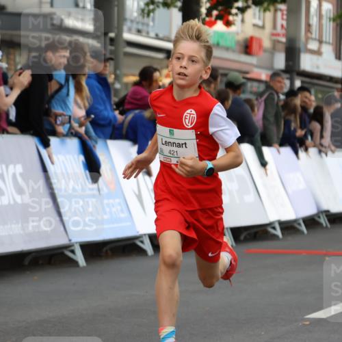 21.09.2025 - PSD Bank Halbmarathon Strokosch-Dieckow http://msf.ph/oto/8940600 21.09.2025 10:26:01 Ziel 106, 112, 115, 162, 302, 421, 444, 450 meine-sportfotos.de
