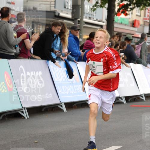 21.09.2025 - PSD Bank Halbmarathon Strokosch-Dieckow http://msf.ph/oto/8940618 21.09.2025 10:26:02 Ziel 106, 112, 115, 162, 302, 421, 444, 450 meine-sportfotos.de