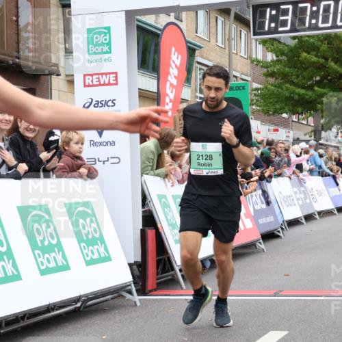 21.09.2025 - PSD Bank Halbmarathon Strokosch-Dieckow http://msf.ph/oto/8940645 21.09.2025 11:36:23 Ziel 1044, 1060, 1977, 2023, 2048, 2128 meine-sportfotos.de