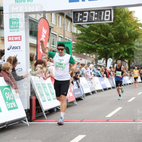 21.09.2025 - PSD Bank Halbmarathon Strokosch-Dieckow http://msf.ph/oto/8940665 21.09.2025 11:36:41 Ziel 1421, 1563, 2039 meine-sportfotos.de