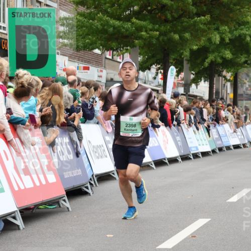 21.09.2025 - PSD Bank Halbmarathon Strokosch-Dieckow http://msf.ph/oto/8940683 21.09.2025 11:36:47 Ziel 1421, 1563, 1910, 2398 meine-sportfotos.de