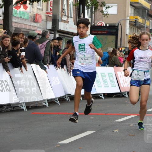 21.09.2025 - PSD Bank Halbmarathon Strokosch-Dieckow http://msf.ph/oto/8940716 21.09.2025 10:26:14 Ziel 106, 120, 207, 211, 214, 226, 314, 384 meine-sportfotos.de