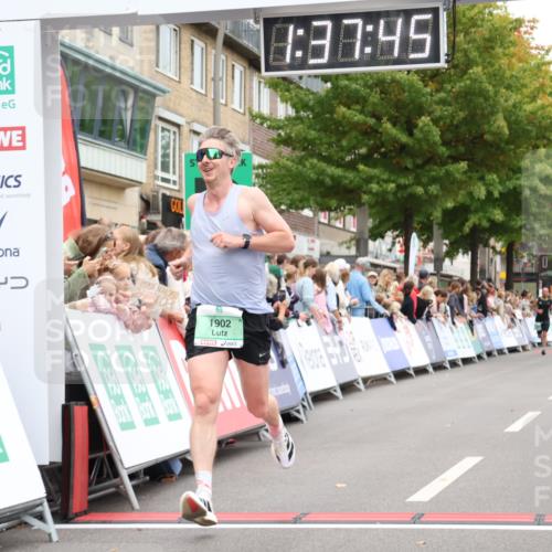 21.09.2025 - PSD Bank Halbmarathon Strokosch-Dieckow http://msf.ph/oto/8940719 21.09.2025 11:37:09 Ziel 1902, 2031 meine-sportfotos.de