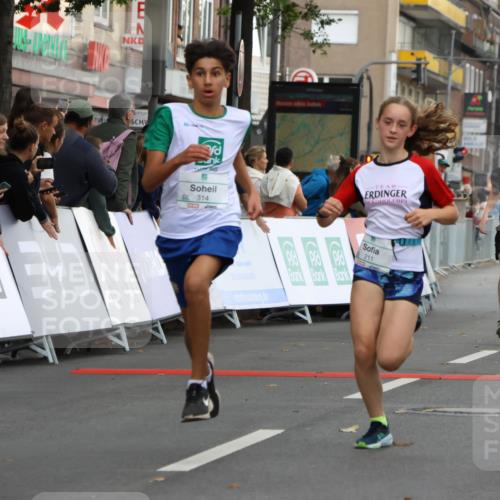 21.09.2025 - PSD Bank Halbmarathon Strokosch-Dieckow http://msf.ph/oto/8940725 21.09.2025 10:26:14 Ziel 106, 120, 207, 211, 214, 226, 314, 384 meine-sportfotos.de
