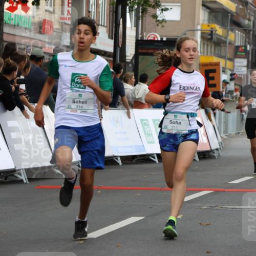 21.09.2025 - PSD Bank Halbmarathon Strokosch-Dieckow http://msf.ph/oto/8940733 21.09.2025 10:26:15 Ziel 106, 120, 207, 211, 214, 226, 314, 384 meine-sportfotos.de