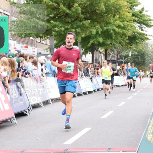 21.09.2025 - PSD Bank Halbmarathon Strokosch-Dieckow http://msf.ph/oto/8940735 21.09.2025 11:37:23 Ziel 1085, 1998, 2032, 2036 meine-sportfotos.de
