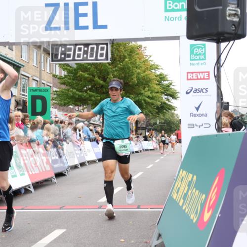 21.09.2025 - PSD Bank Halbmarathon Strokosch-Dieckow http://msf.ph/oto/8940759 21.09.2025 11:37:31 Ziel 1185, 1998, 2032, 2095, 2120 meine-sportfotos.de