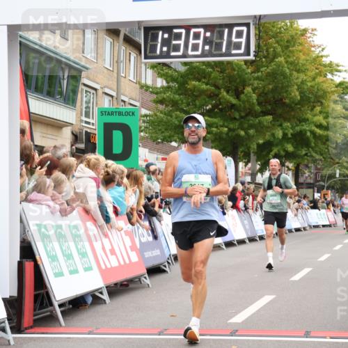 21.09.2025 - PSD Bank Halbmarathon Strokosch-Dieckow http://msf.ph/oto/8940780 21.09.2025 11:37:42 Ziel 1216, 2017, 2132, 2226, 3999 meine-sportfotos.de