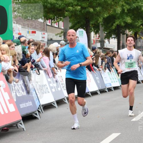 21.09.2025 - PSD Bank Halbmarathon Strokosch-Dieckow http://msf.ph/oto/8940798 21.09.2025 11:37:54 Ziel 1591, 1651, 2115 meine-sportfotos.de