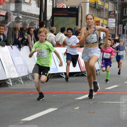 21.09.2025 - PSD Bank Halbmarathon Strokosch-Dieckow http://msf.ph/oto/8940824 21.09.2025 10:26:33 Ziel 111, 297, 347, 348, 379, 396 meine-sportfotos.de