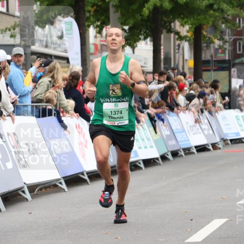 21.09.2025 - PSD Bank Halbmarathon Strokosch-Dieckow http://msf.ph/oto/8940825 21.09.2025 11:38:08 Ziel 1374, 1928, 3916, 3922 meine-sportfotos.de