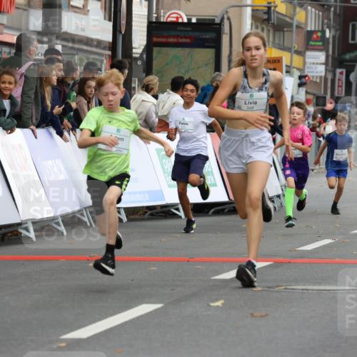 21.09.2025 - PSD Bank Halbmarathon Strokosch-Dieckow http://msf.ph/oto/8940829 21.09.2025 10:26:34 Ziel 111, 297, 347, 348, 379, 396 meine-sportfotos.de