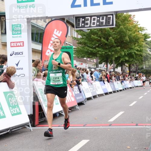 21.09.2025 - PSD Bank Halbmarathon Strokosch-Dieckow http://msf.ph/oto/8940831 21.09.2025 11:38:10 Ziel 1374, 1928, 3916, 3922 meine-sportfotos.de