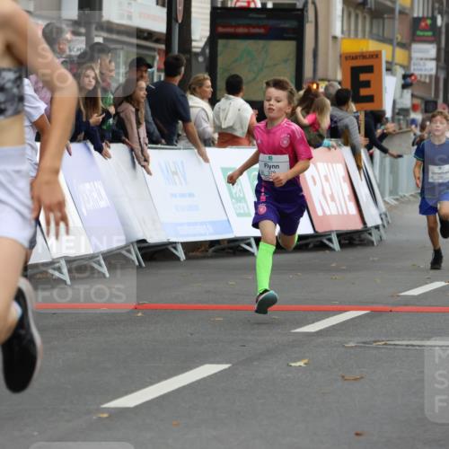 21.09.2025 - PSD Bank Halbmarathon Strokosch-Dieckow http://msf.ph/oto/8940854 21.09.2025 10:26:35 Ziel 111, 297, 347, 348, 379, 396 meine-sportfotos.de
