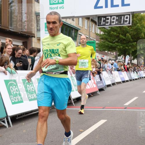 21.09.2025 - PSD Bank Halbmarathon Strokosch-Dieckow http://msf.ph/oto/8940892 21.09.2025 11:38:42 Ziel 1951, 1984, 2037, 2073, 2077, 2099, 2200 meine-sportfotos.de