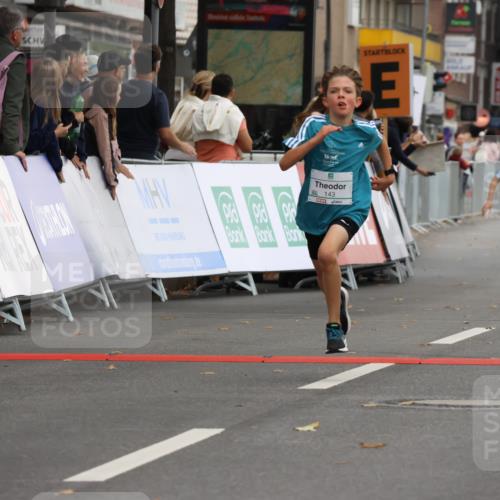 21.09.2025 - PSD Bank Halbmarathon Strokosch-Dieckow http://msf.ph/oto/8940914 21.09.2025 10:26:41 Ziel 111, 143, 152, 297, 347, 348, 379, 396 meine-sportfotos.de