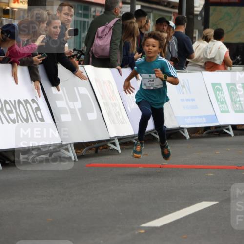 21.09.2025 - PSD Bank Halbmarathon Strokosch-Dieckow http://msf.ph/oto/8940950 21.09.2025 10:26:45 Ziel 111, 143, 152, 210, 283, 297, 360, 379, 396 meine-sportfotos.de