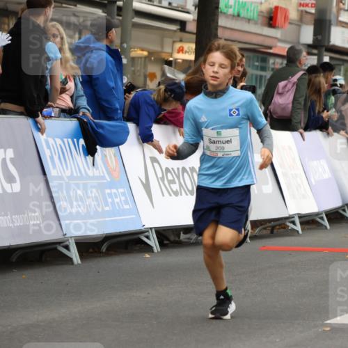 21.09.2025 - PSD Bank Halbmarathon Strokosch-Dieckow http://msf.ph/oto/8941014 21.09.2025 10:26:54 Ziel 152, 209, 210, 222, 283, 360 meine-sportfotos.de