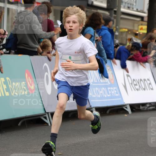 21.09.2025 - PSD Bank Halbmarathon Strokosch-Dieckow http://msf.ph/oto/8941044 21.09.2025 10:27:03 Ziel 209, 225, 358 meine-sportfotos.de