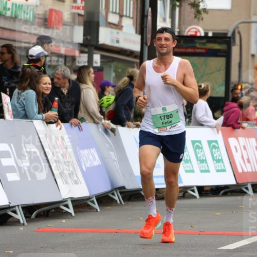 21.09.2025 - PSD Bank Halbmarathon Strokosch-Dieckow http://msf.ph/oto/8941067 21.09.2025 11:23:38 Ziel 1780 meine-sportfotos.de