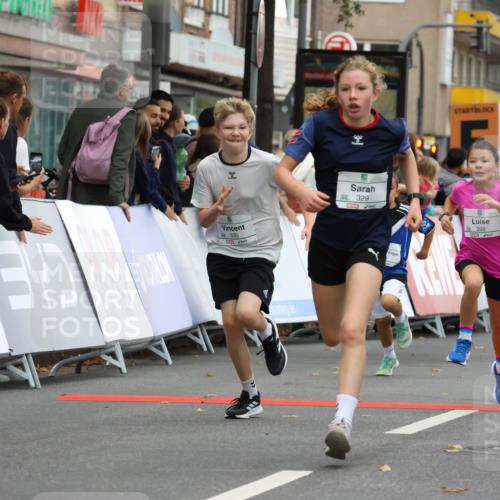 21.09.2025 - PSD Bank Halbmarathon Strokosch-Dieckow http://msf.ph/oto/8941084 21.09.2025 10:27:14 Ziel 128, 239, 242, 298, 329, 330, 398 meine-sportfotos.de