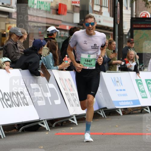 21.09.2025 - PSD Bank Halbmarathon Strokosch-Dieckow http://msf.ph/oto/8941093 21.09.2025 11:24:13 Ziel 1088, 1667, 1847 meine-sportfotos.de