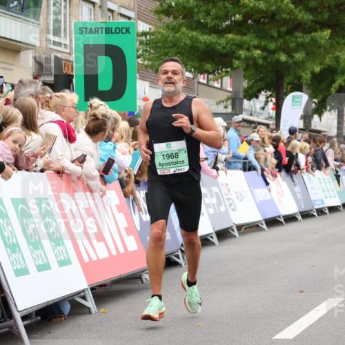 21.09.2025 - PSD Bank Halbmarathon Strokosch-Dieckow http://msf.ph/oto/8941094 21.09.2025 11:40:00 Ziel 1968, 2084, 2085, 2579, 4016, 4017 meine-sportfotos.de