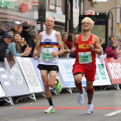 21.09.2025 - PSD Bank Halbmarathon Strokosch-Dieckow http://msf.ph/oto/8941136 21.09.2025 11:24:15 Ziel 1088, 1667, 1847 meine-sportfotos.de