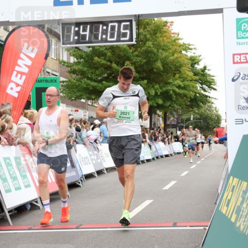 21.09.2025 - PSD Bank Halbmarathon Strokosch-Dieckow http://msf.ph/oto/8941173 21.09.2025 11:40:28 Ziel 1566, 1712, 1779, 2021 meine-sportfotos.de