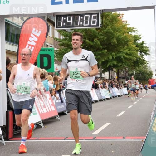 21.09.2025 - PSD Bank Halbmarathon Strokosch-Dieckow http://msf.ph/oto/8941175 21.09.2025 11:40:29 Ziel 1566, 1712, 1779, 2021 meine-sportfotos.de