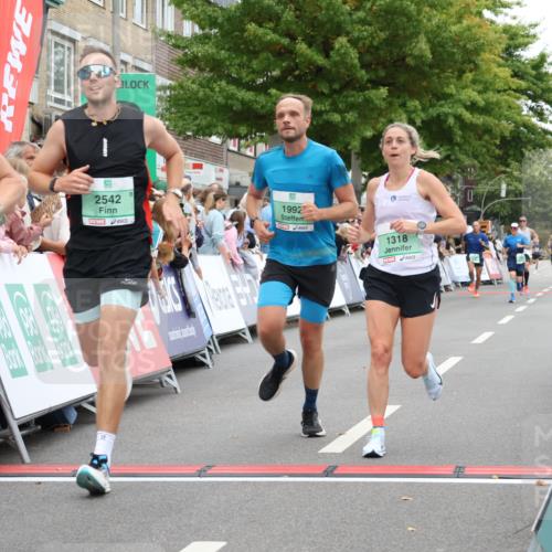 21.09.2025 - PSD Bank Halbmarathon Strokosch-Dieckow http://msf.ph/oto/8941196 21.09.2025 11:40:38 Ziel 1318, 1767, 1955, 1992, 2269, 2542 meine-sportfotos.de