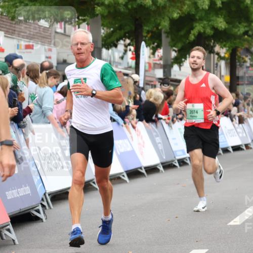 21.09.2025 - PSD Bank Halbmarathon Strokosch-Dieckow http://msf.ph/oto/8941269 21.09.2025 11:41:05 Ziel 1565, 2074, 2159, 2347 meine-sportfotos.de