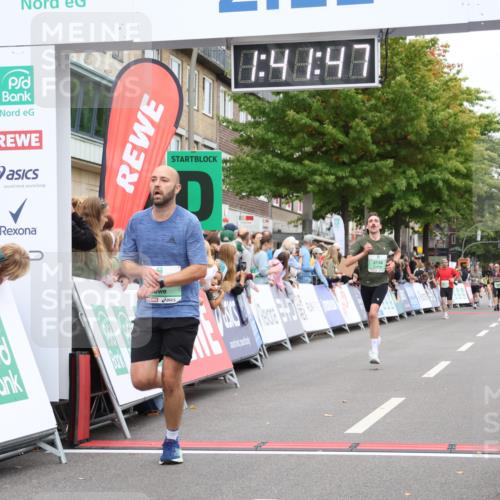 21.09.2025 - PSD Bank Halbmarathon Strokosch-Dieckow http://msf.ph/oto/8941289 21.09.2025 11:41:10 Ziel 1565, 2074, 2138, 2159, 2180 meine-sportfotos.de