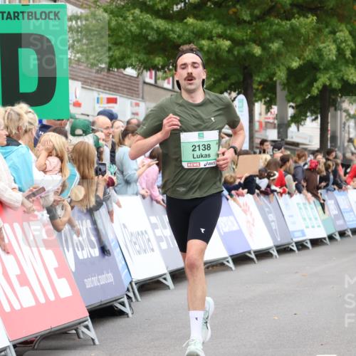 21.09.2025 - PSD Bank Halbmarathon Strokosch-Dieckow http://msf.ph/oto/8941291 21.09.2025 11:41:12 Ziel 1565, 2074, 2138, 2159, 2180 meine-sportfotos.de