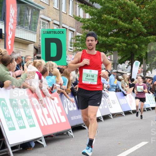 21.09.2025 - PSD Bank Halbmarathon Strokosch-Dieckow http://msf.ph/oto/8941348 21.09.2025 11:41:31 Ziel 1349, 1435, 1775, 1776, 1786, 1886, 2083, 2116, 3911, 4026 meine-sportfotos.de