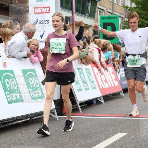 21.09.2025 - PSD Bank Halbmarathon Strokosch-Dieckow http://msf.ph/oto/8941365 21.09.2025 11:41:36 Ziel 1349, 1786, 1886, 2083, 2116, 2443 meine-sportfotos.de