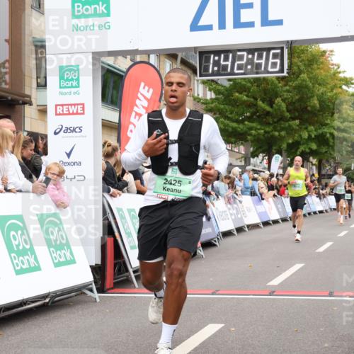 21.09.2025 - PSD Bank Halbmarathon Strokosch-Dieckow http://msf.ph/oto/8941426 21.09.2025 11:42:09 Ziel 1518, 2045, 2425 meine-sportfotos.de